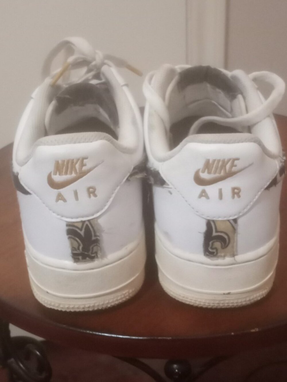 Mens Nike Air Force One 07 New Orleans Saints NFL White Leather Size 9.5 Tennis - Picture 10 of 12